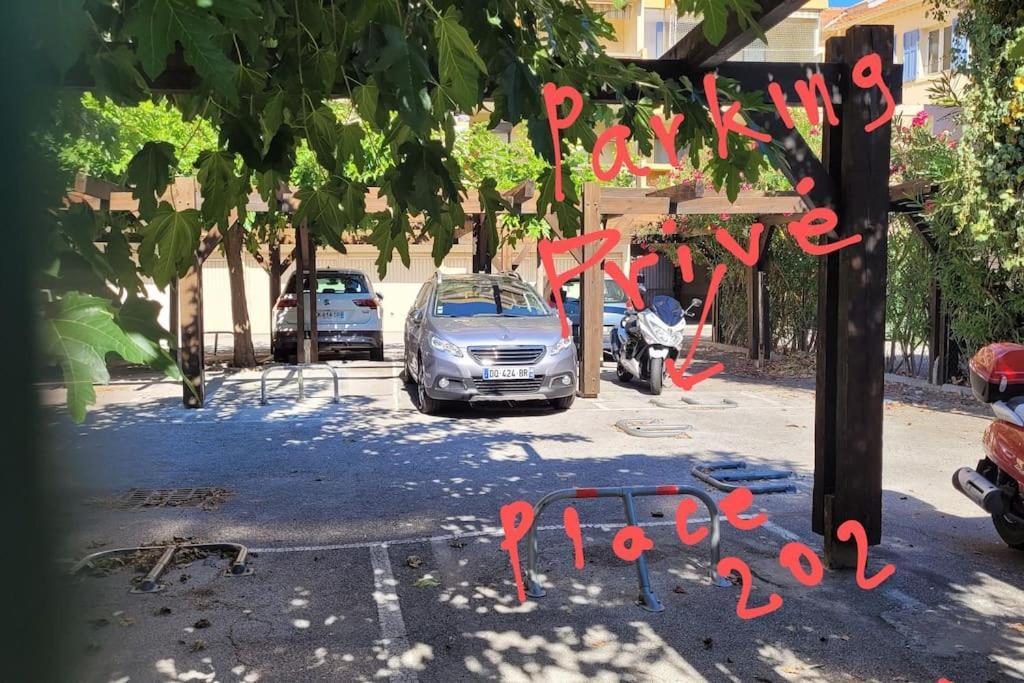Appart Le Lavandou Exterior photo