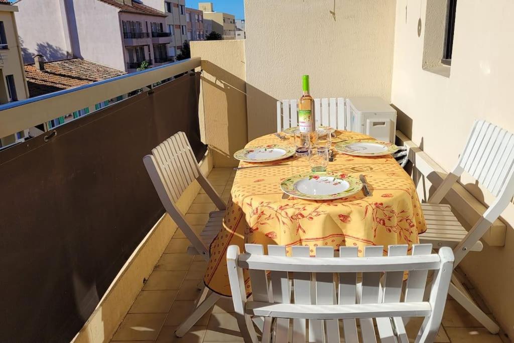 Appart Le Lavandou Exterior photo